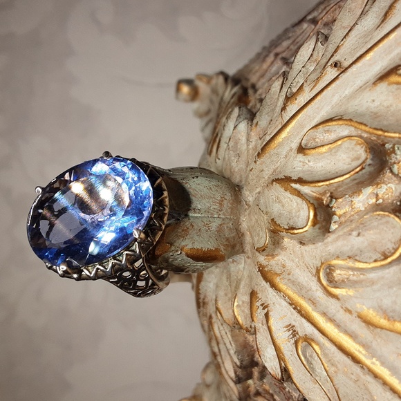 Jewelry - 925 Genuine Natural Color Change Fluorite. FIRM.